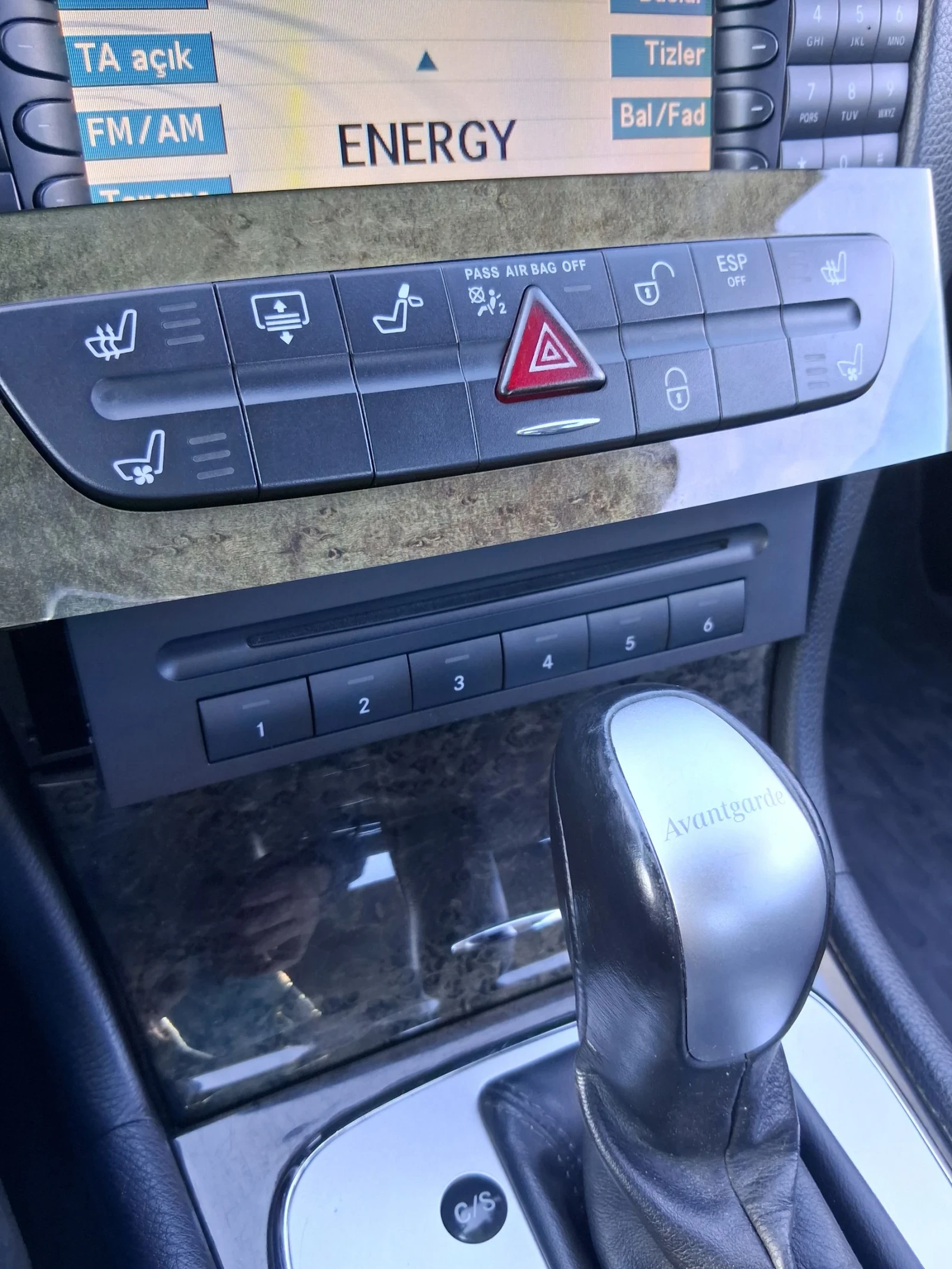 Mercedes-Benz E 320, снимка 6 - Автомобили и джипове - 53752796