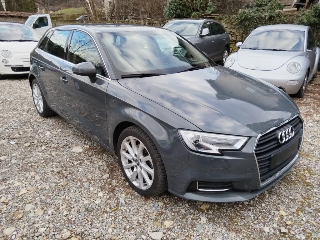 Audi A3 1.6TDI Sportback, снимка 3 - Автомобили и джипове - 53998853