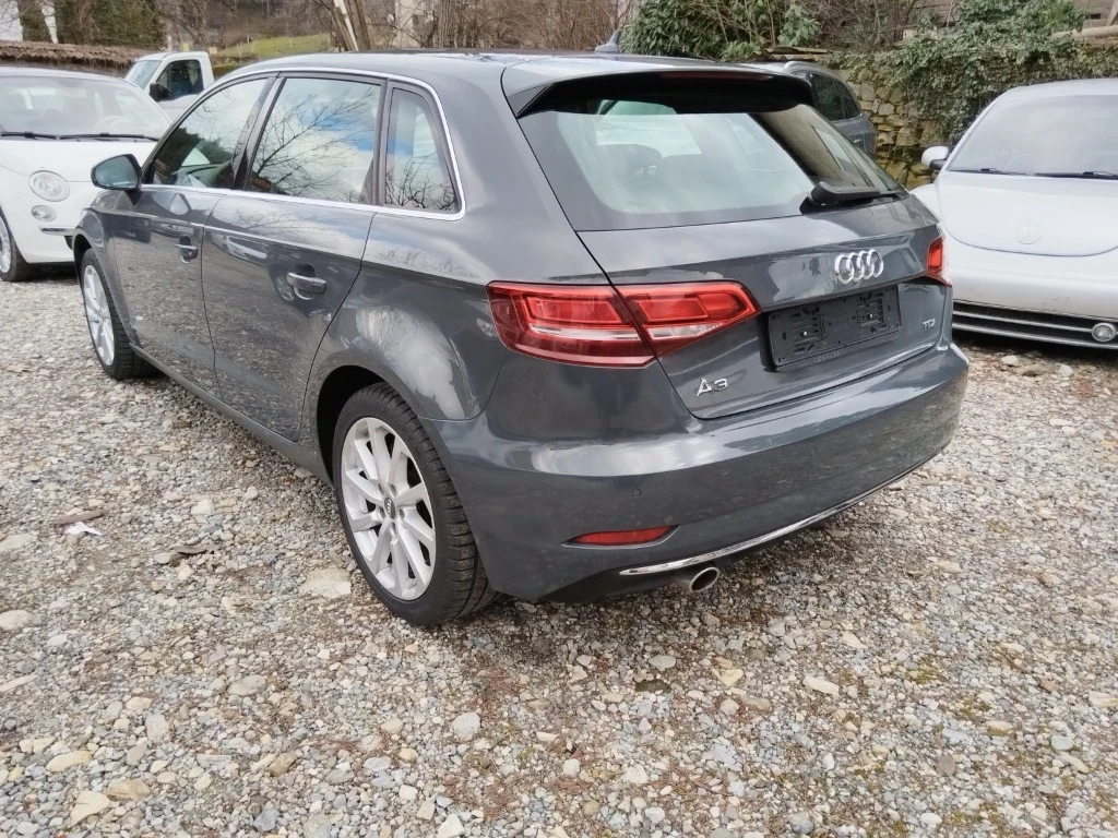 Audi A3 1.6TDI Sportback, снимка 5 - Автомобили и джипове - 53998853