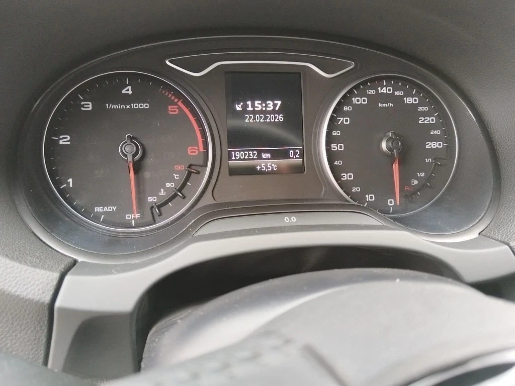 Audi A3 1.6TDI Sportback, снимка 12 - Автомобили и джипове - 53998853