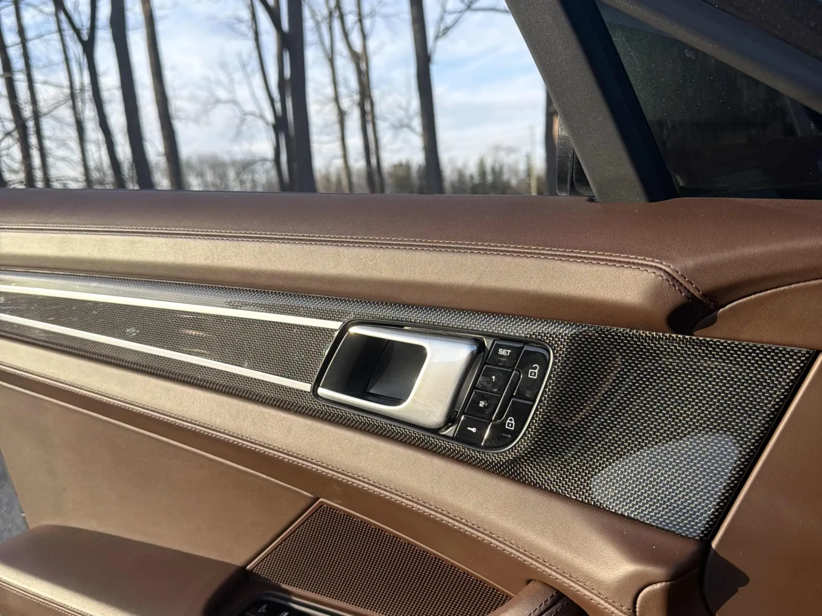 Porsche Panamera Turbo * * CARFAX * * АВТО КРЕДИТ * * , снимка 16 - Автомобили и джипове - 54072322