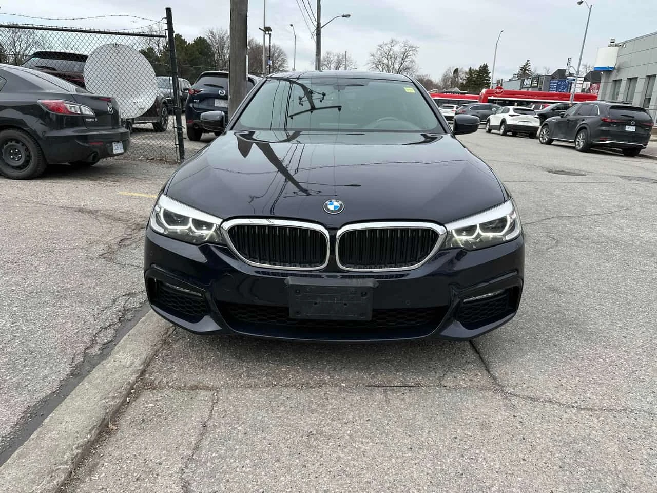 BMW 530 530i xDrive  CARFAX