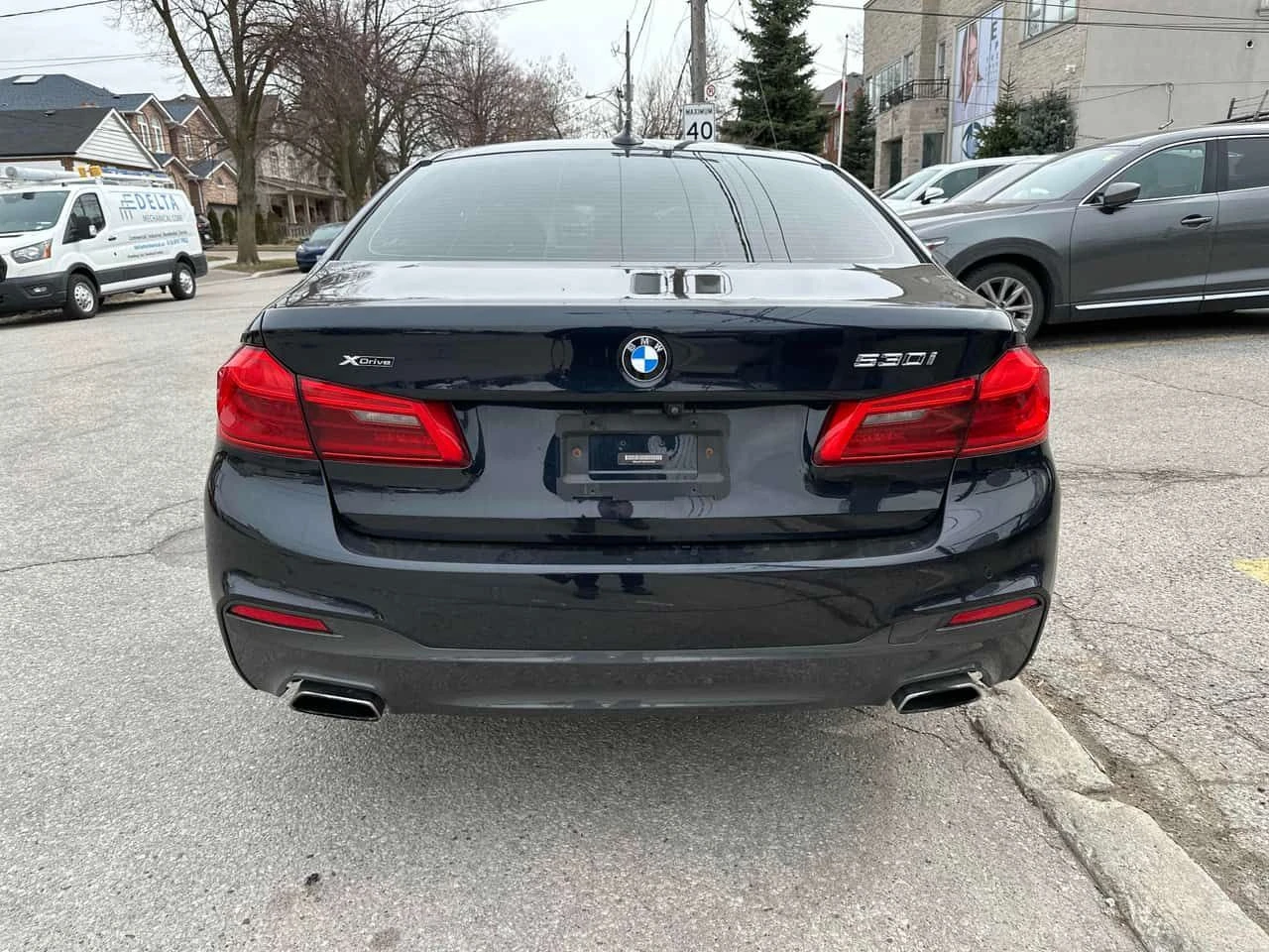 BMW 530 530i xDrive  CARFAX | Mobile.bg � ����������� 5