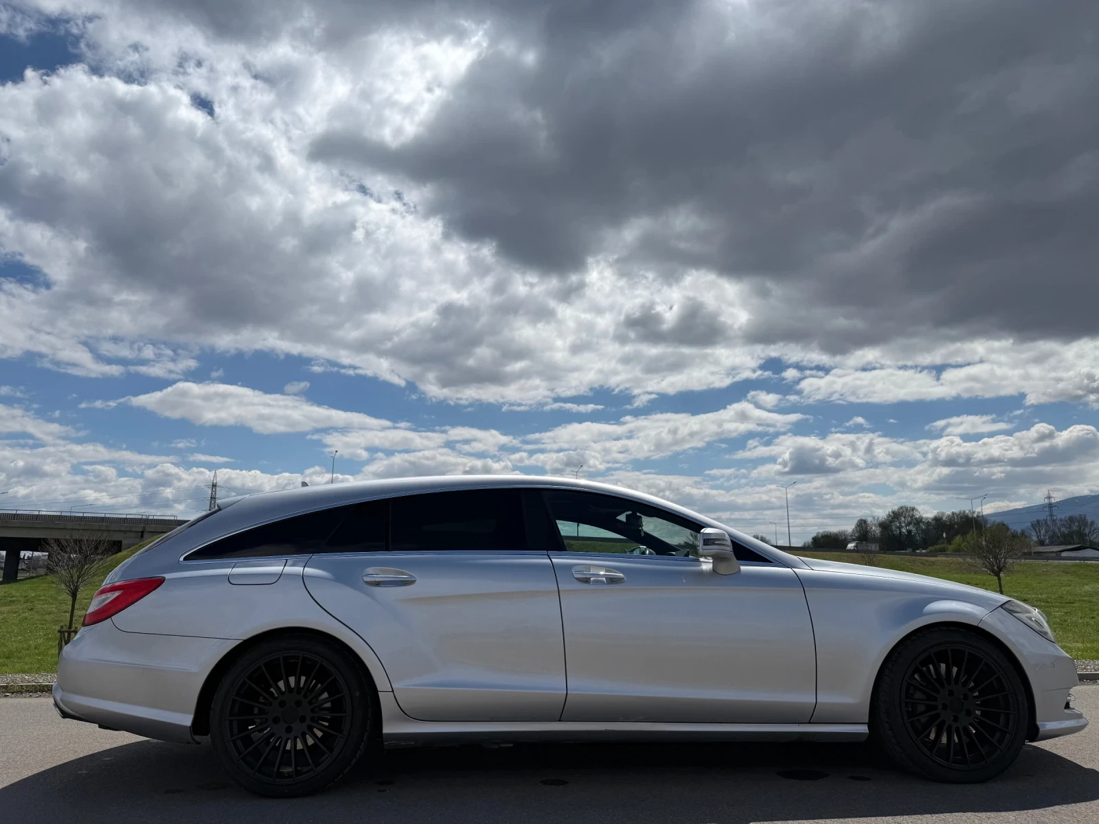 Mercedes-Benz CLS 350 4MATIC AMG FULL / B&O / NIGHT VISION, снимка 8 - Автомобили и джипове - 54297116