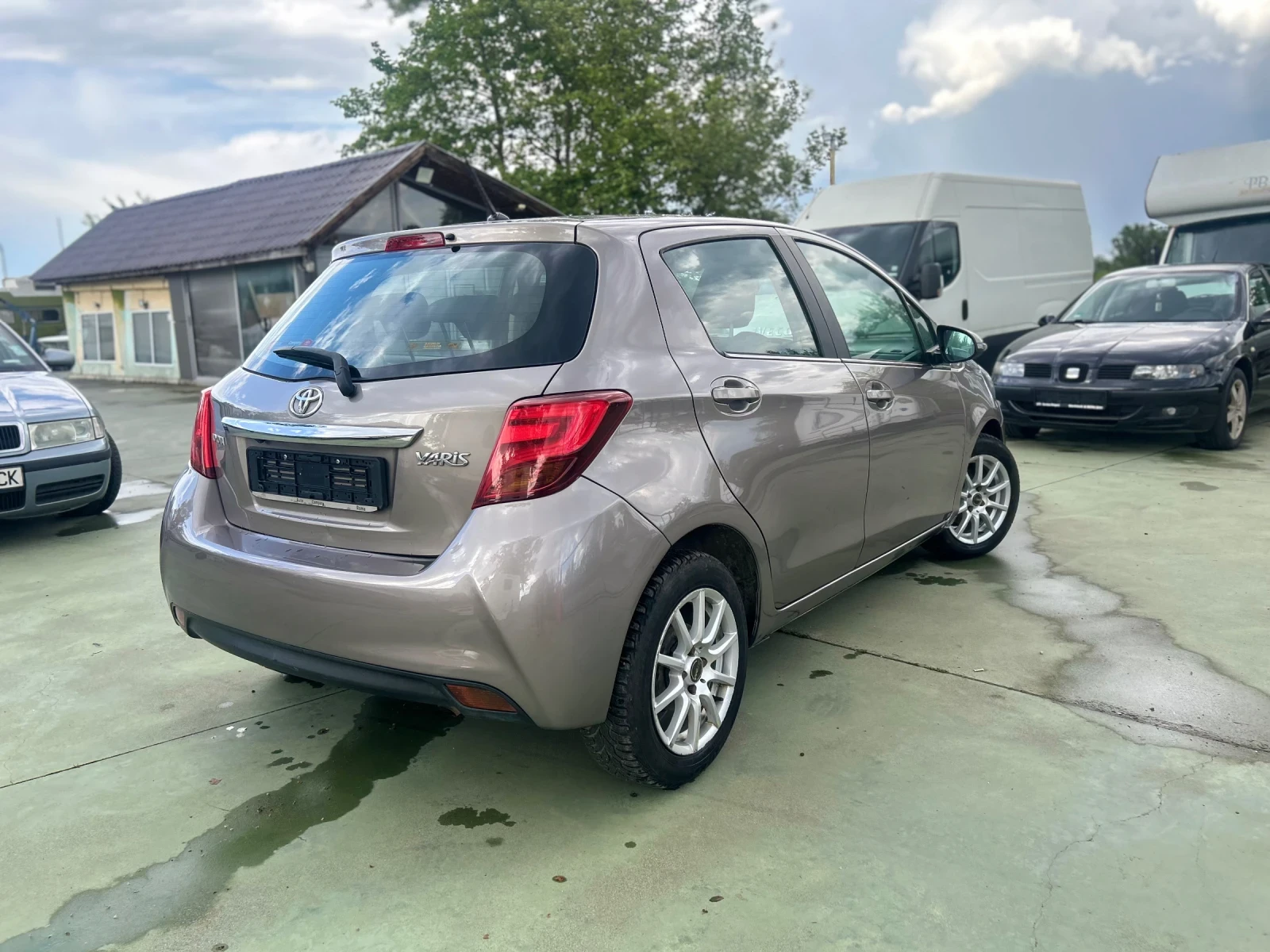 Toyota Yaris 1.4d, снимка 3 - Автомобили и джипове - 54528241