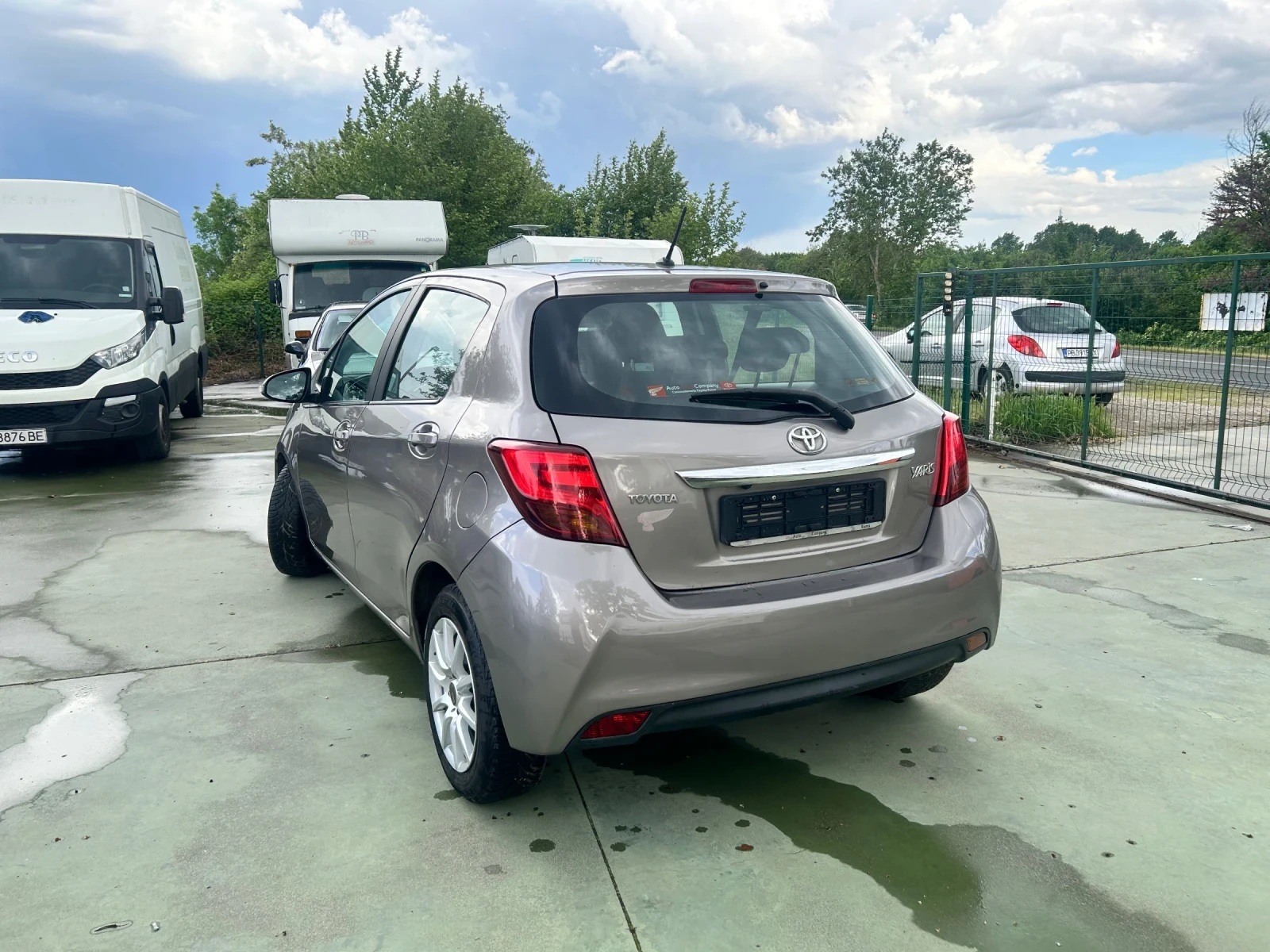 Toyota Yaris 1.4d, снимка 5 - Автомобили и джипове - 54528241