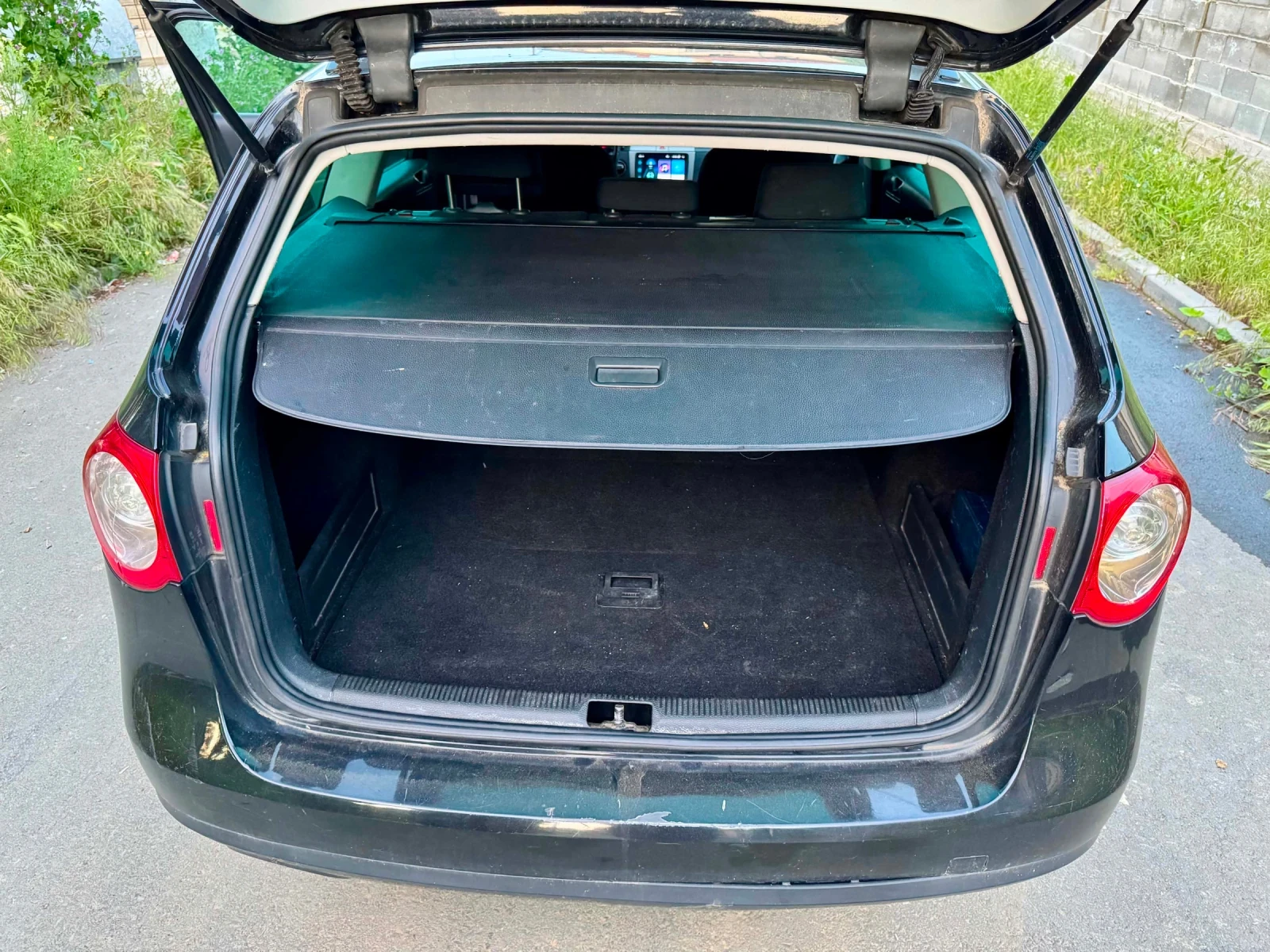 VW Passat VW Passat B6 , 2.0TDI , 140 (8клапановия), снимка 8 - Автомобили и джипове - 54666743