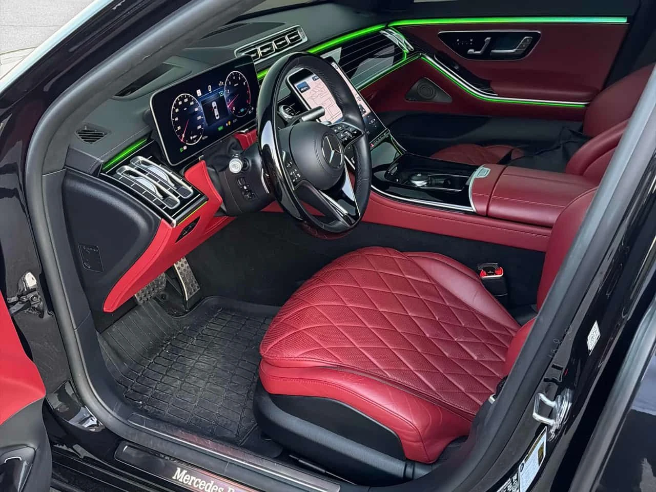 Mercedes-Benz S 580 4MATIC/ОБДУХВАНЕ/ПАНОРАМА/360/ГУМИ+ ДЖАНТИ, снимка 7 - Автомобили и джипове - 54695999