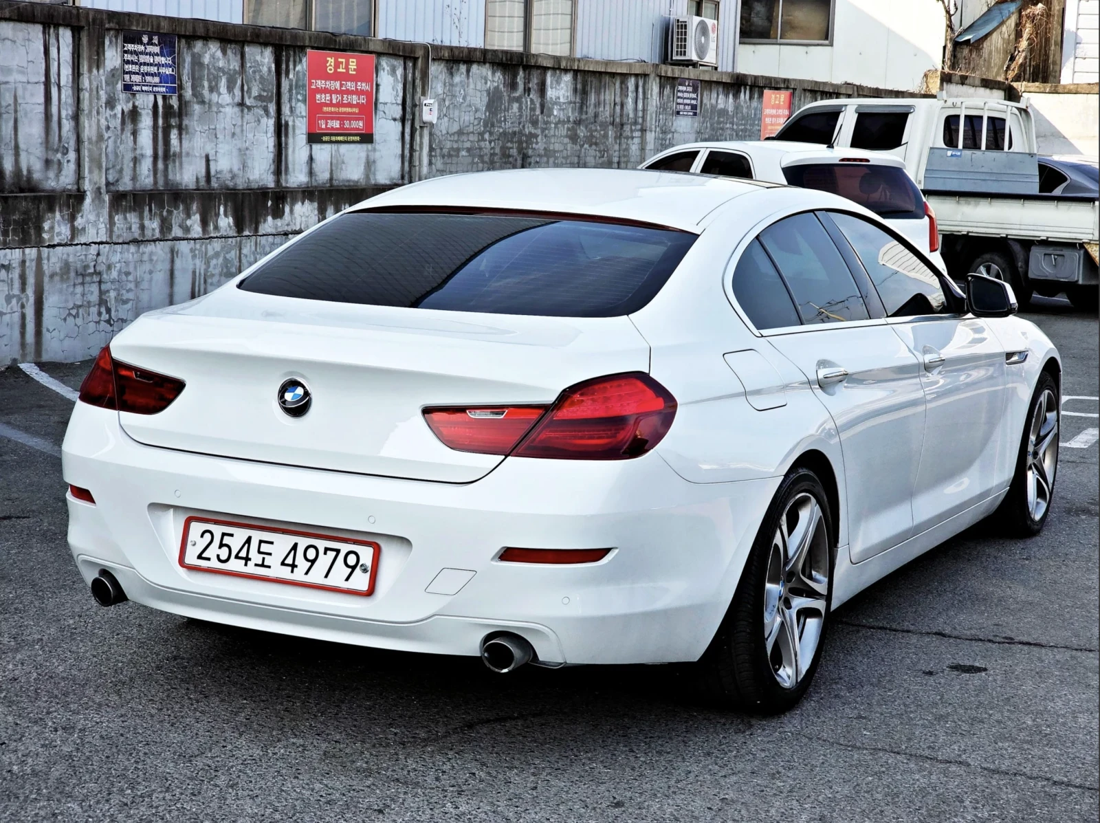 BMW 640 АВТОКРЕДИТ* 4X4* GRAN COUPE* ПАНОРАМА* ПОДГРЕВ* , снимка 6 - Автомобили и джипове - 54867383