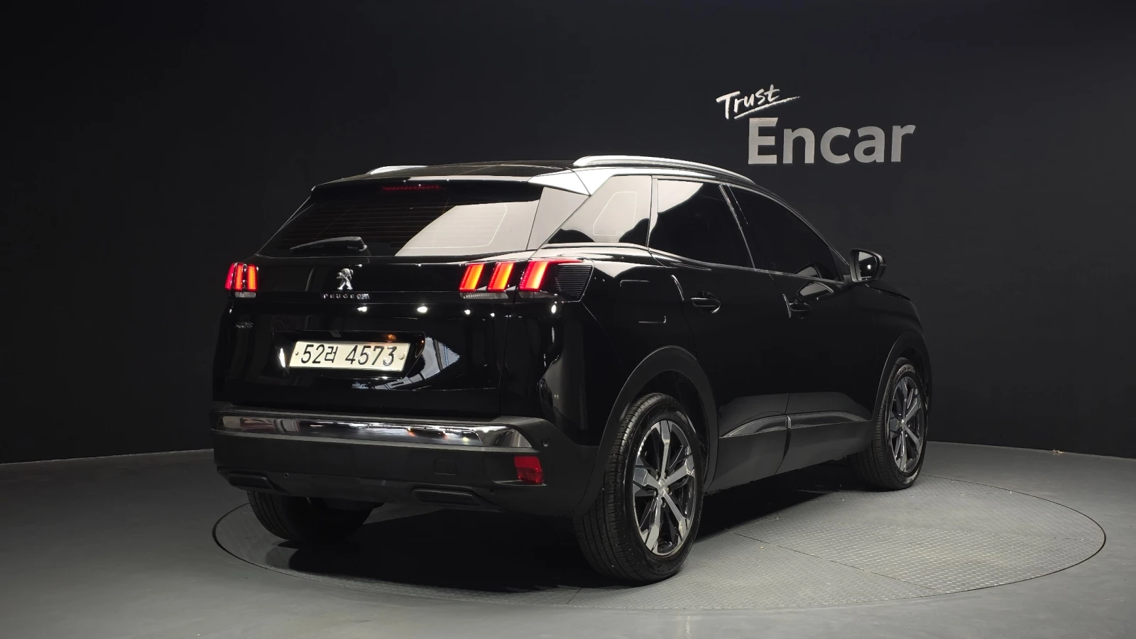 Peugeot 3008 1.6 BlueHDi Allure| LED Фарове| Memory| Cruise con, снимка 2 - Автомобили и джипове - 55153552