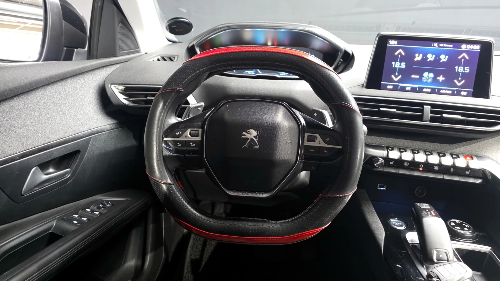 Peugeot 3008 1.6 BlueHDi Allure| LED Фарове| Memory| Cruise con, снимка 9 - Автомобили и джипове - 55153552