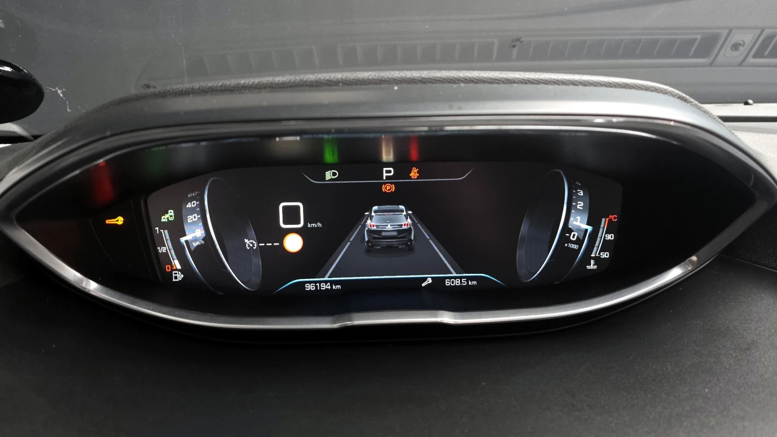 Peugeot 3008 1.6 BlueHDi Allure| LED Фарове| Memory| Cruise con, снимка 7 - Автомобили и джипове - 55153552