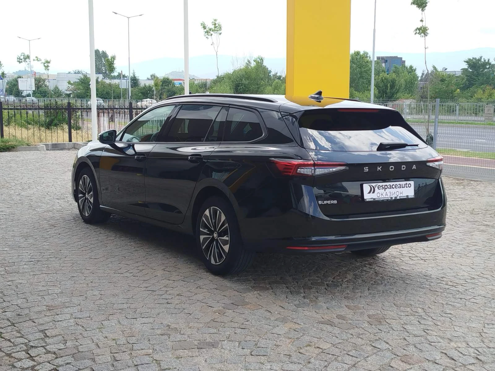 Skoda Superb 2.0 TDI/150 к.с., снимка 7 - Автомобили и джипове - 55187199