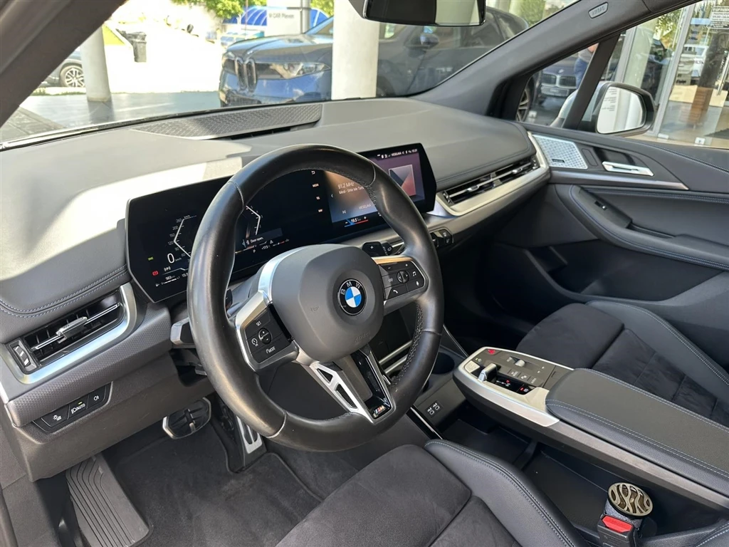 BMW 218 Актив Турър, снимка 6 - Автомобили и джипове - 55234293