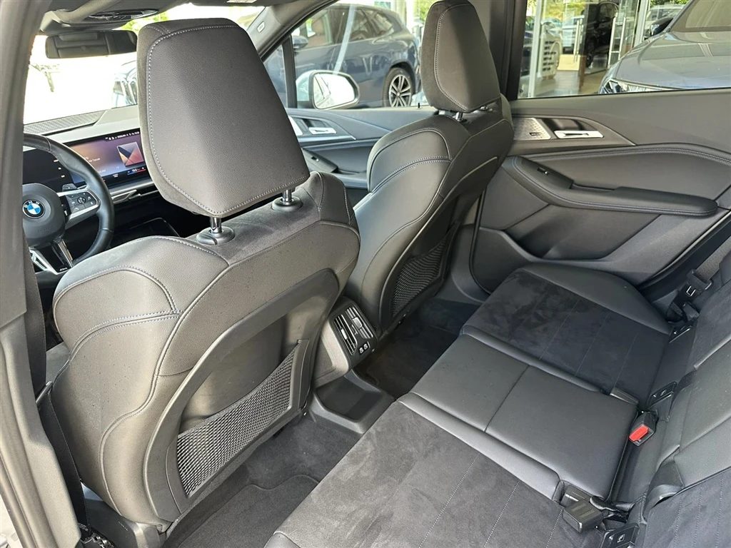BMW 218 Актив Турър, снимка 9 - Автомобили и джипове - 55234293