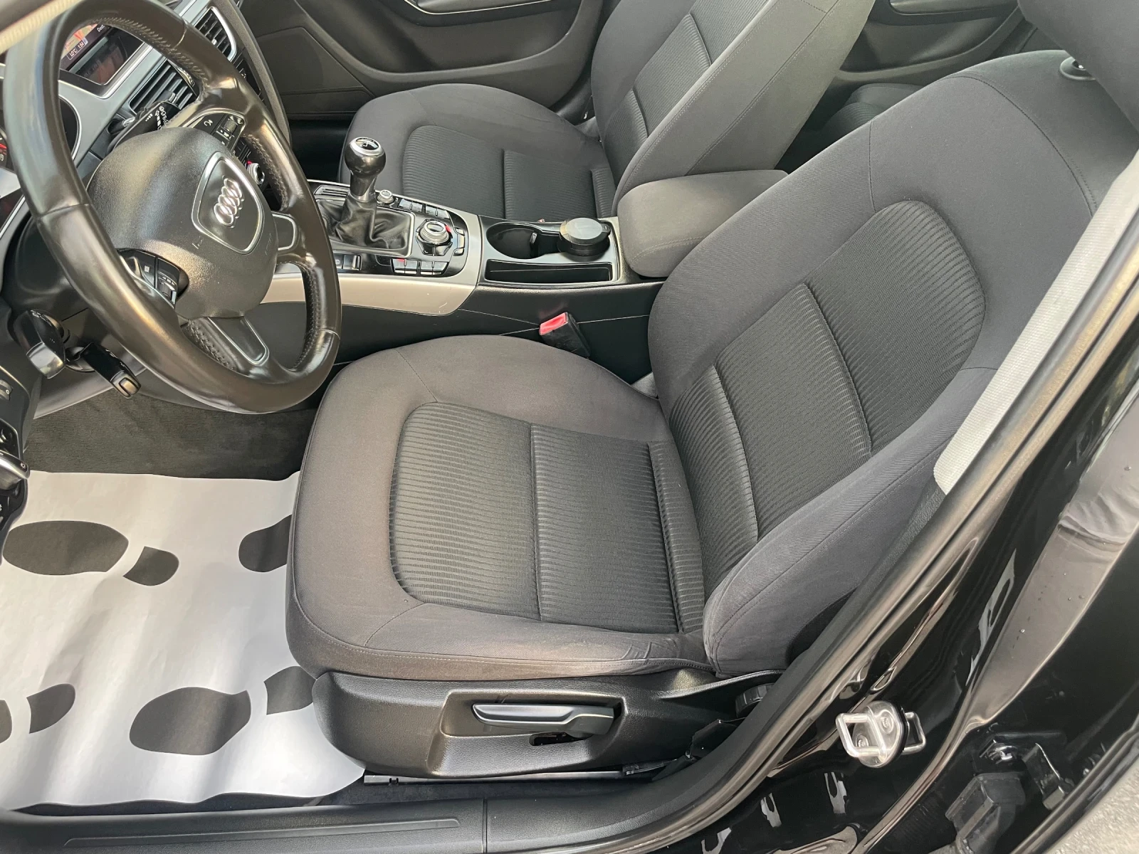 Audi A4 2.0TDI FACELIFT NAVI, снимка 7 - Автомобили и джипове - 55657824