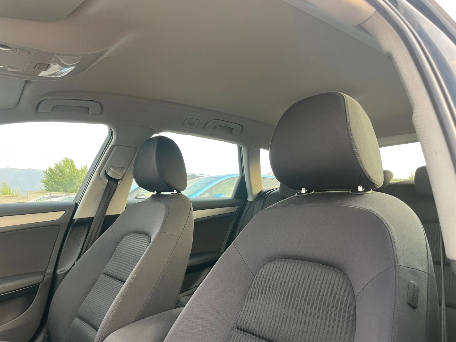 Audi A4 2.0TDI FACELIFT NAVI, снимка 16 - Автомобили и джипове - 55657824