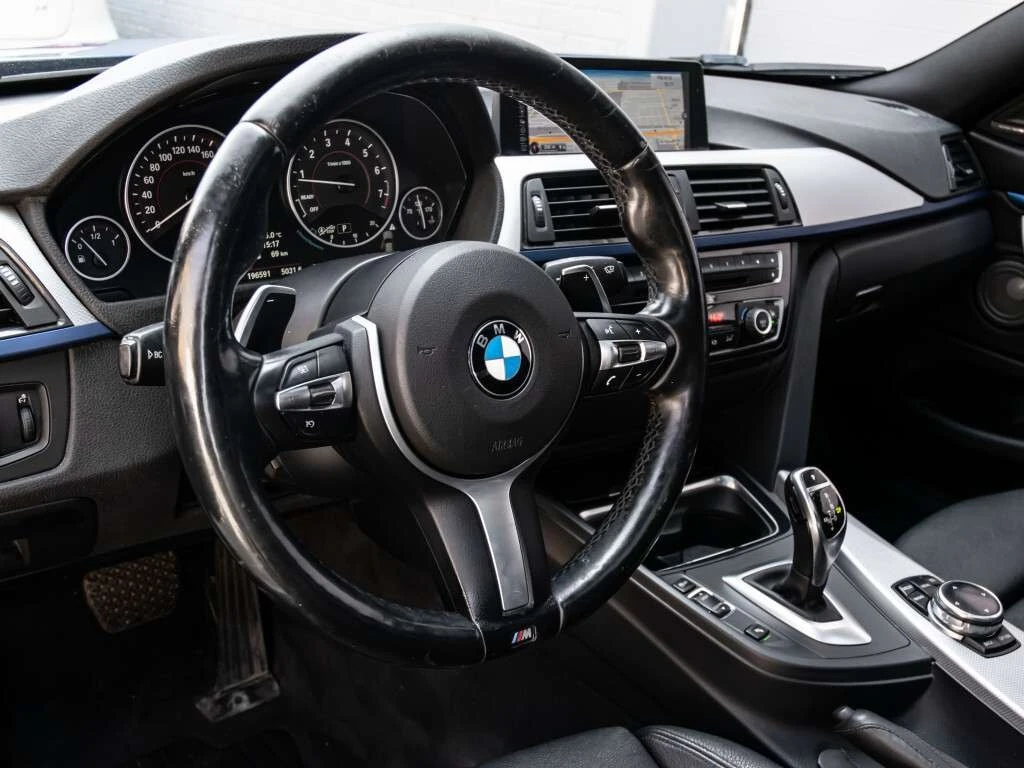BMW 435 i xDrive / Harman Kardon / ЦЕНА ДО БЪЛГАРИЯ, снимка 7 - Автомобили и джипове - 55838315