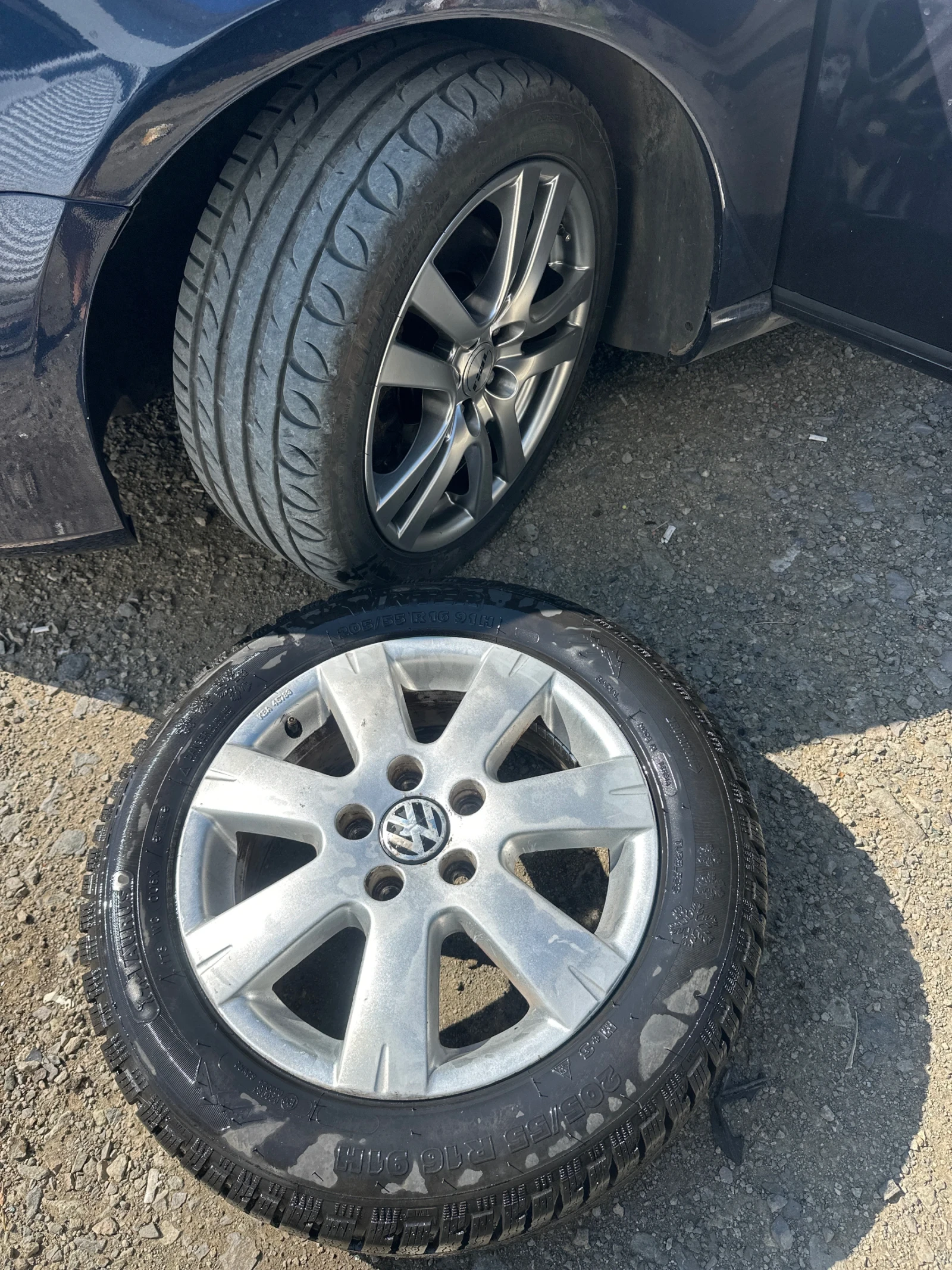 VW Passat 2.0 TDI, снимка 12 - Автомобили и джипове - 55852168