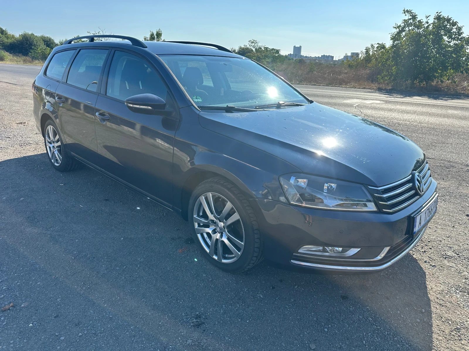 VW Passat 2.0 TDI, снимка 2 - Автомобили и джипове - 55852168