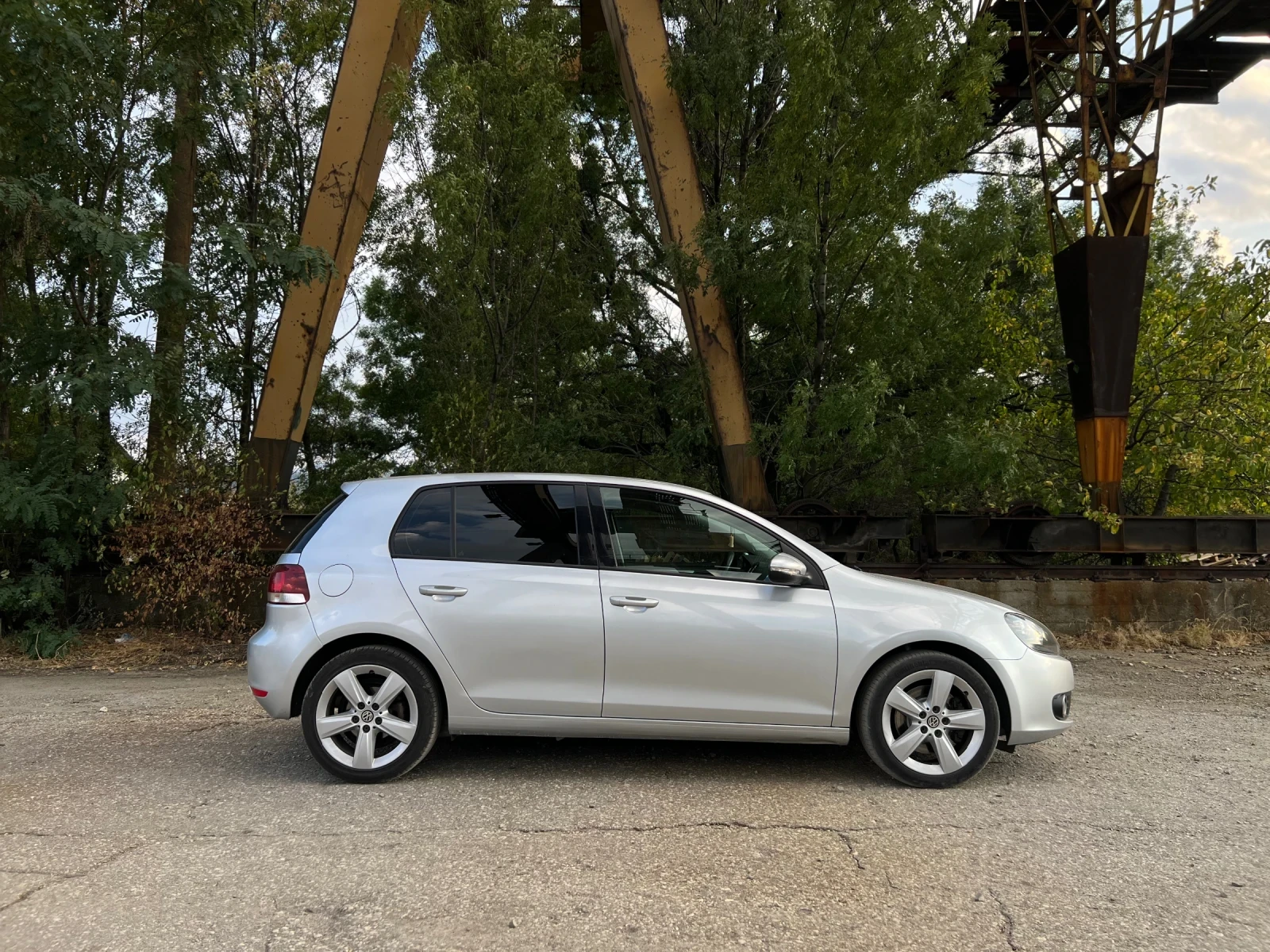 VW Golf, снимка 2 - Автомобили и джипове - 55868009