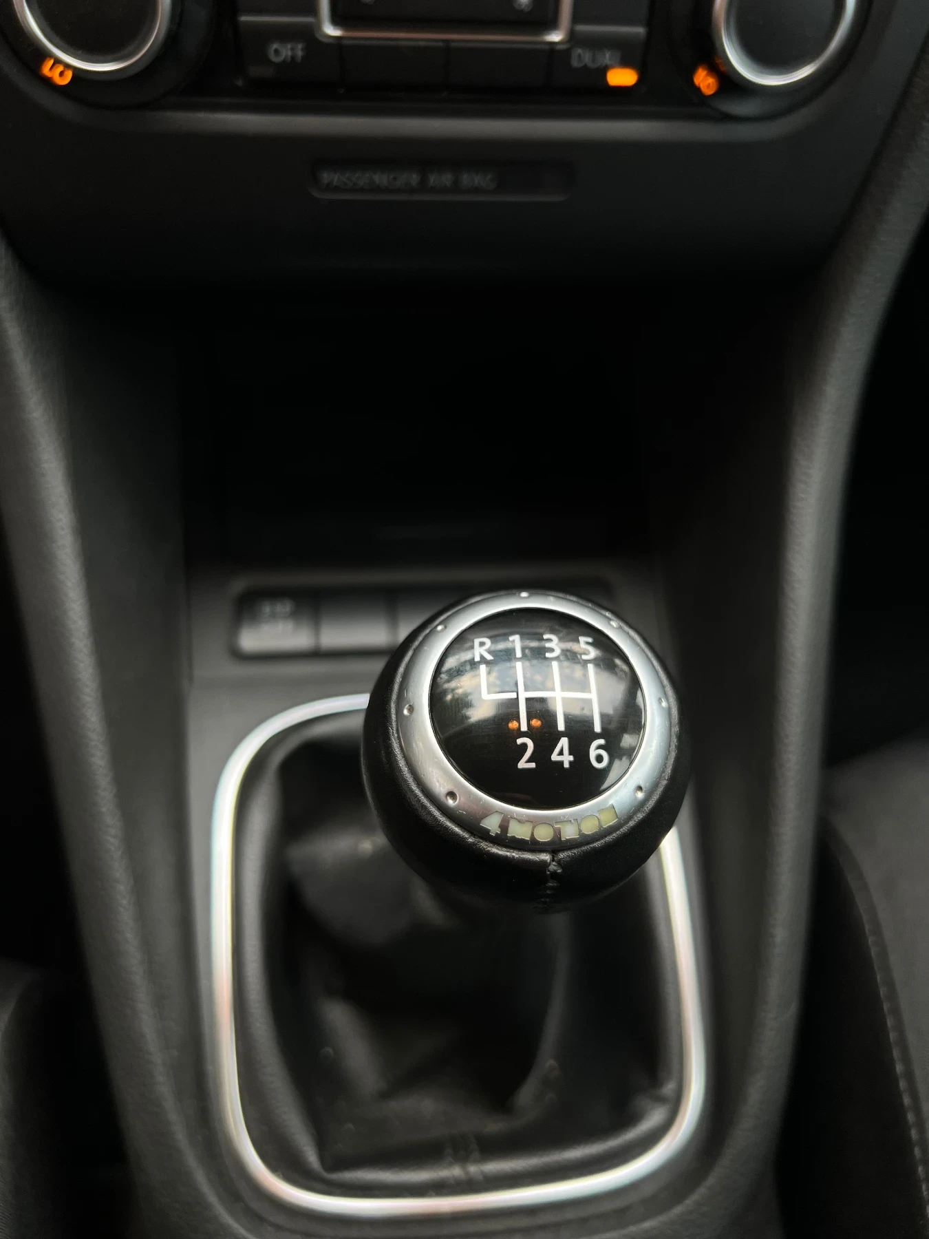 VW Golf, снимка 11 - Автомобили и джипове - 55868009