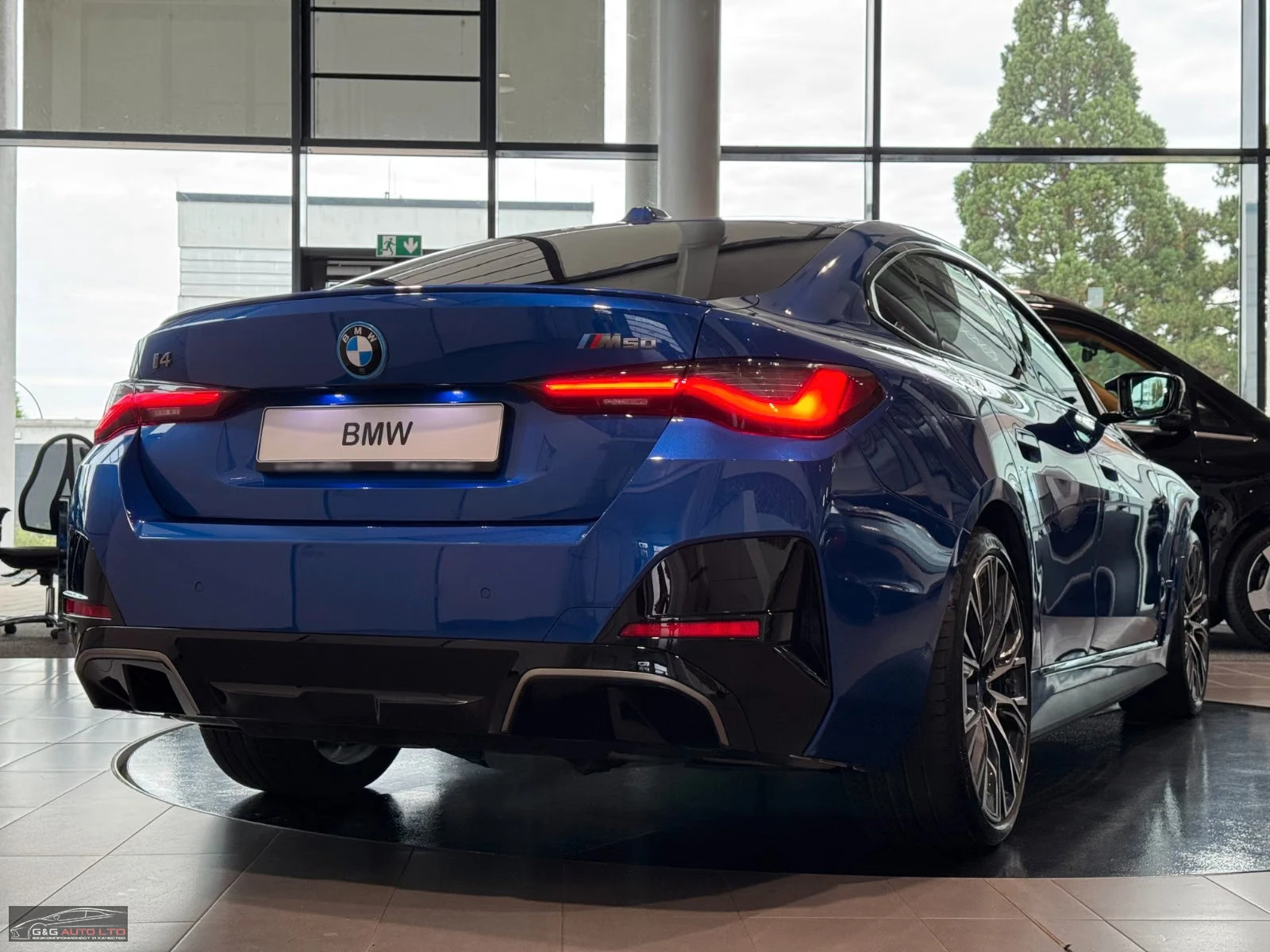 BMW i4 M50/544HP/GRANCOUPE/360/H&K/ACC/935z | Mobile.bg � ����������� 5