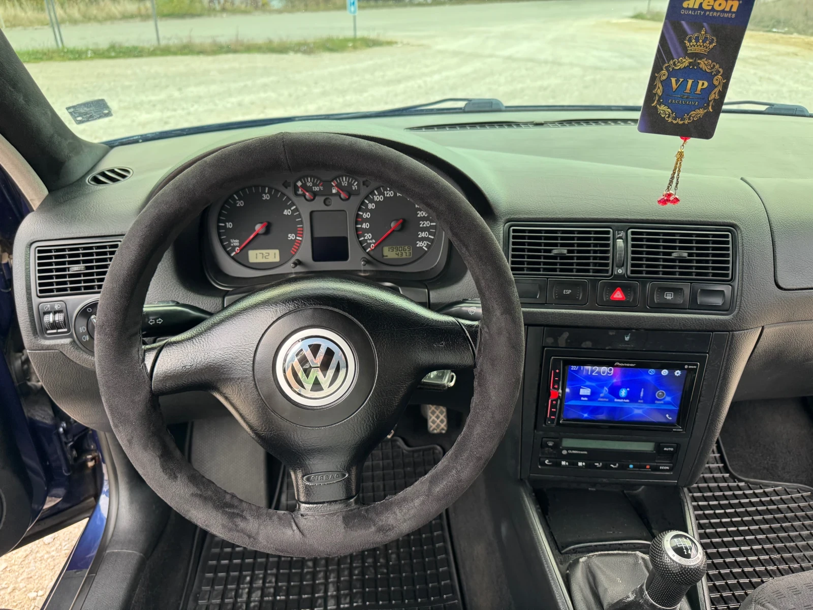 VW Golf, снимка 14 - Автомобили и джипове - 56614659