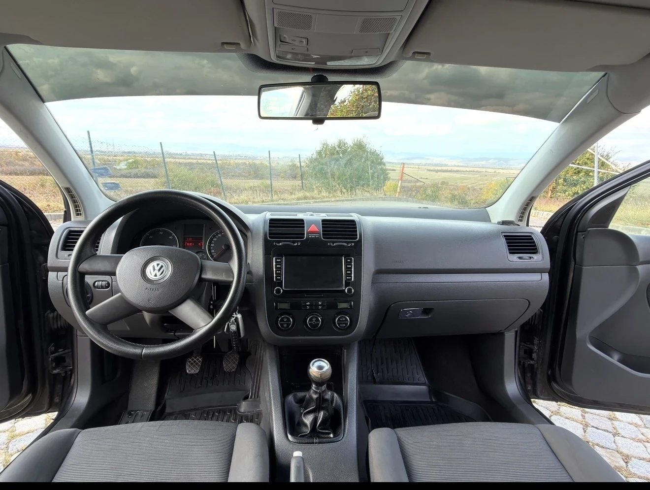 VW Golf GOLF 5 1.9tdi 105кс, снимка 7 - Автомобили и джипове - 56656109