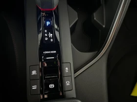 Toyota C-HR НОВ!/2.0/PHEV/GR-SPORT/223HP/MEMO/CRPLAY/AMBI/504f - 88499 лв. - 13837348 14