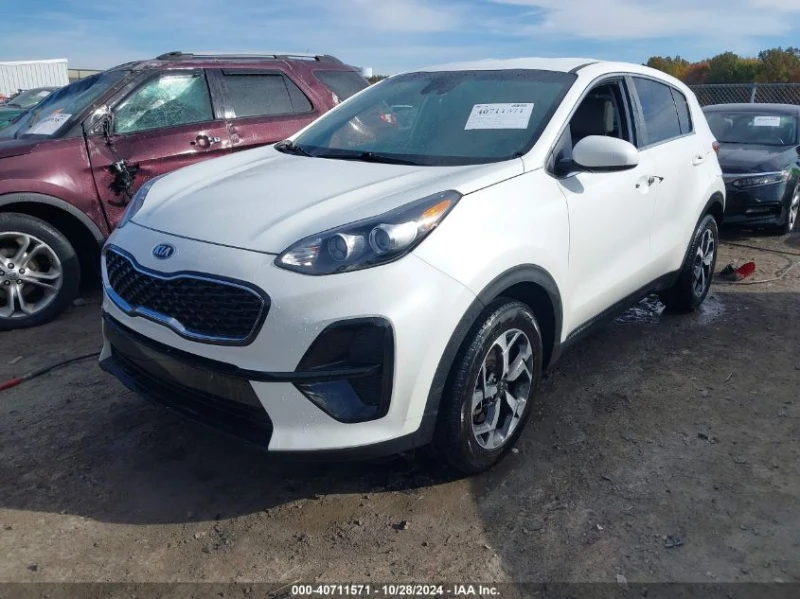 Kia Sportage 2.4L I-4 DI, DOHC, VVT, 181HP Front Wheel Drive, снимка 2 - Автомобили и джипове - 48132649