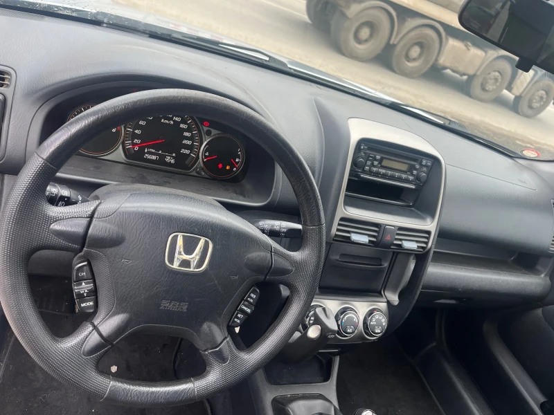 Honda Cr-v 2.2 D, снимка 10 - Автомобили и джипове - 48322958