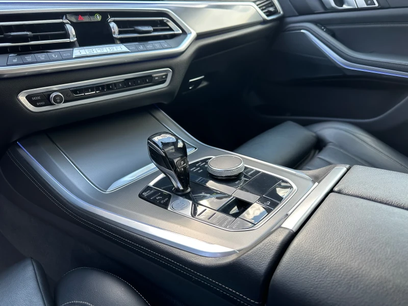 BMW X5 4.0I x-Drive Digital възможен ЛИЗИНГ, снимка 10 - Автомобили и джипове - 52483801