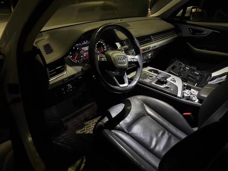 Audi Q7 * Komfort * CARFAX * ЦЕНА ДО БГ, снимка 7 - Автомобили и джипове - 53088750
