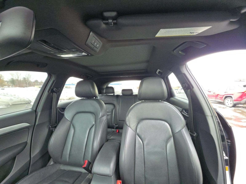 Audi Q3 2.0T Premium * ФИКСИРАНА ЦЕНА* , снимка 8 - Автомобили и джипове - 53090272