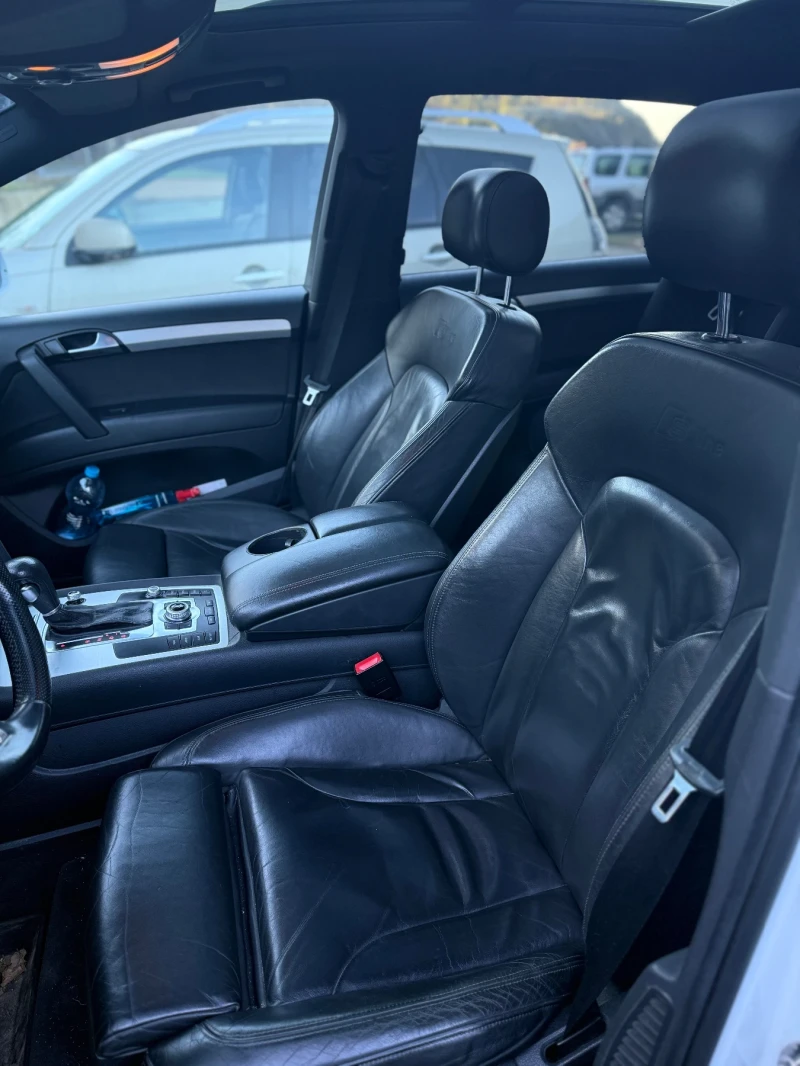 Audi Q7, снимка 4 - Автомобили и джипове - 53120363