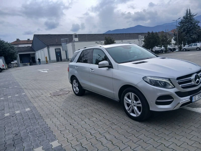Mercedes-Benz GLE 250 4MATIC, снимка 3 - Автомобили и джипове - 53415435