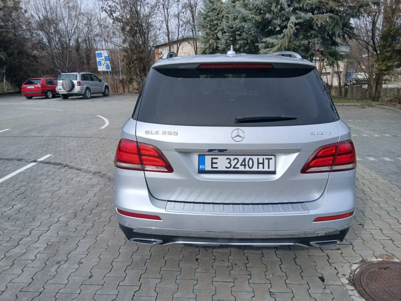 Mercedes-Benz GLE 250 4MATIC, снимка 2 - Автомобили и джипове - 53415435