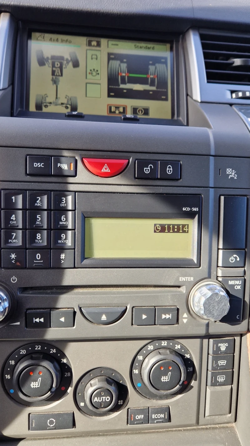 Land Rover Range Rover Sport 2.7HSE/SPORT/PANO/PODGREV/MAXX FULL, снимка 9 - Автомобили и джипове - 53482673