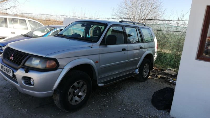 Mitsubishi Pajero sport 3.0, снимка 1 - Автомобили и джипове - 47188719