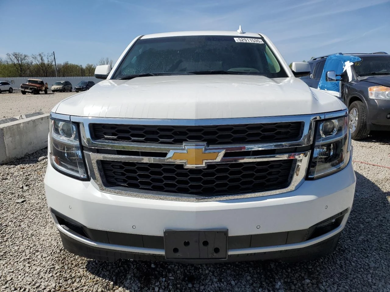 Chevrolet Suburban  K1500 LT/градушка - изображение 5
