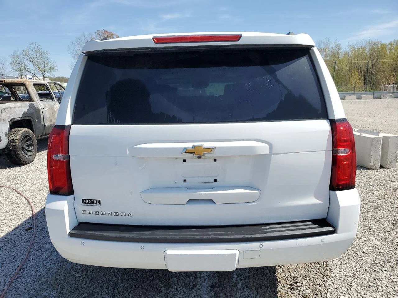 Chevrolet Suburban  K1500 LT/градушка - изображение 6
