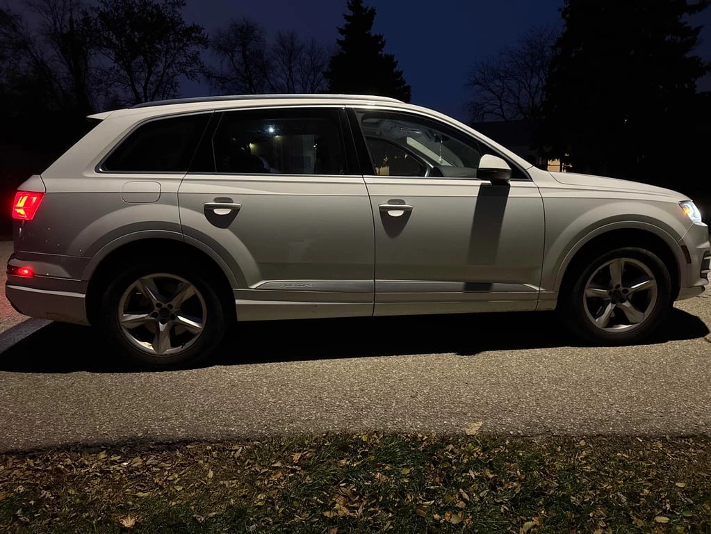 Audi Q7 * Komfort * CARFAX * ЦЕНА ДО БГ - изображение 5