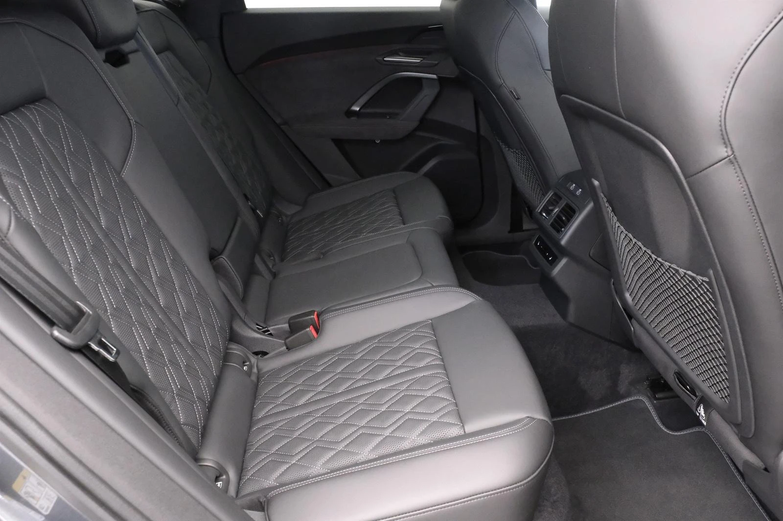 Audi SQ5 TFSI/NEW MODEL/MATRIX/B&O/360/MMI DISPLAY/ | Mobile.bg � ����������� 16