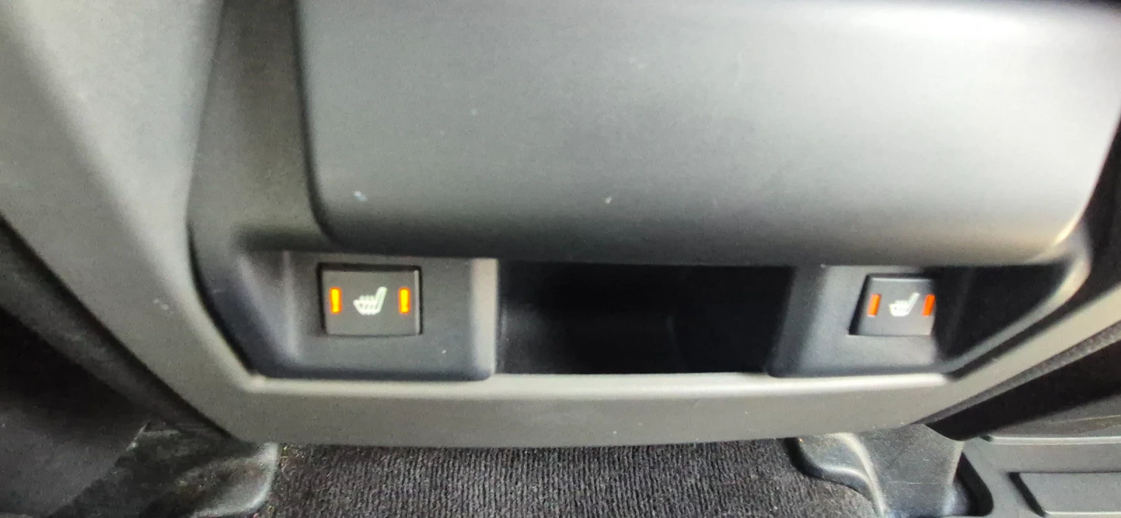 Land Rover Range Rover Sport 2.7HSE/SPORT/PANO/PODGREV/MAXX FULL | Mobile.bg � ����������� 14