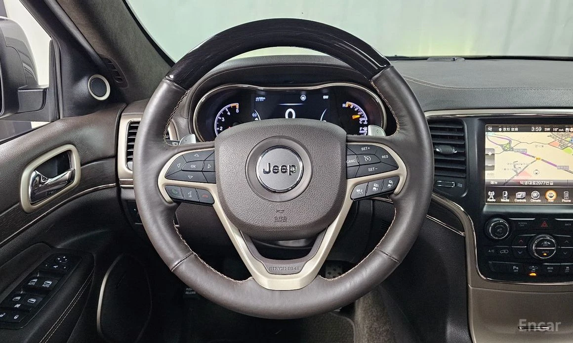 Jeep Grand cherokee, снимка 13 - Автомобили и джипове - 54054890