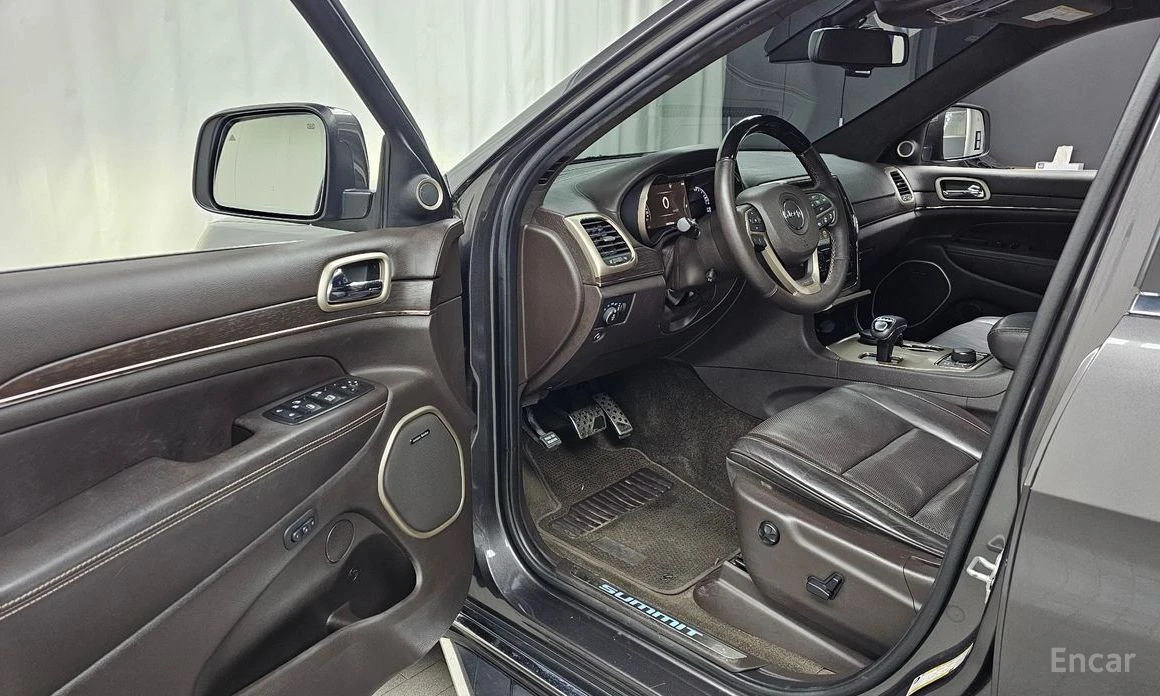 Jeep Grand cherokee, снимка 10 - Автомобили и джипове - 54054890