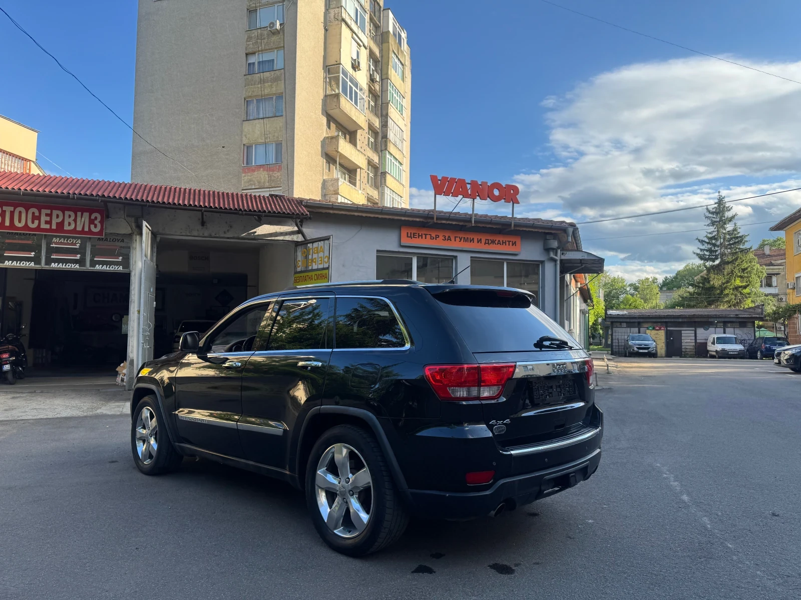 Jeep Grand cherokee 5.7 hemi overland, снимка 4 - Автомобили и джипове - 55279208