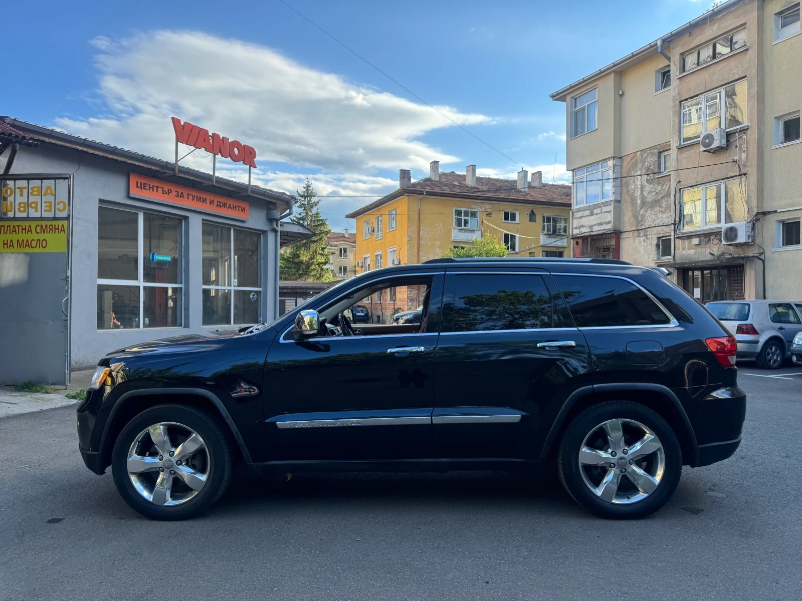 Jeep Grand cherokee 5.7 hemi overland, снимка 3 - Автомобили и джипове - 55279208
