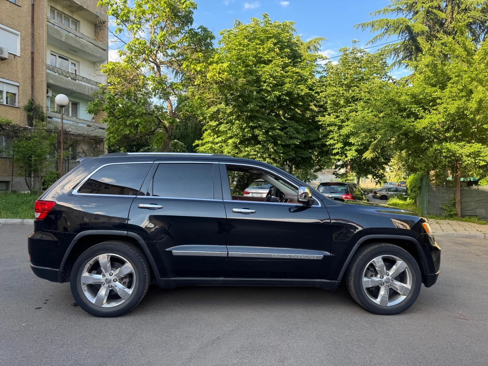 Jeep Grand cherokee 5.7 hemi overland, снимка 7 - Автомобили и джипове - 55279208